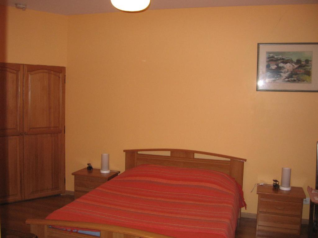 Chez Robert Et Catherine Dompierre-sur-Mont Bilik gambar