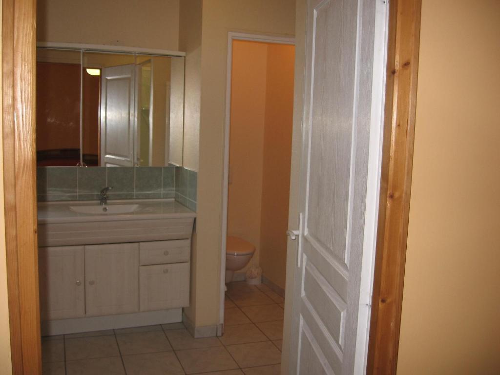 Chez Robert Et Catherine Dompierre-sur-Mont Bilik gambar