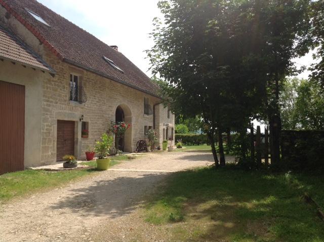 Chez Robert Et Catherine Dompierre-sur-Mont Luaran gambar